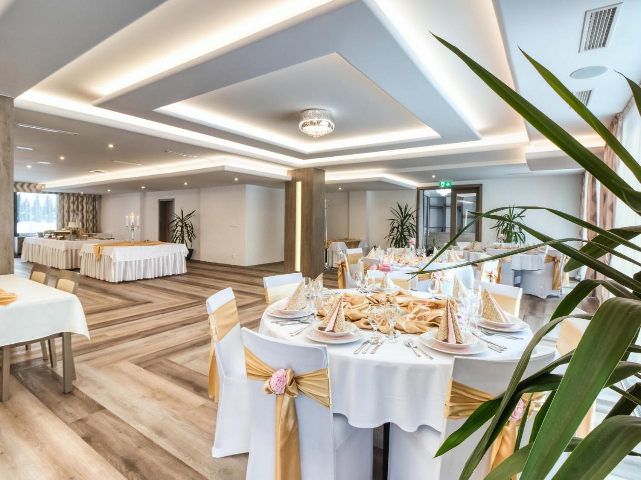 Hotel Familia Stara Lubovna Exterior photo